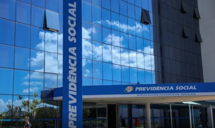 Justiça congela R$ 23,8 milhões em esquema contra o INSS