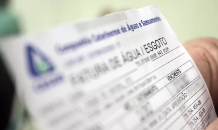 Falsos sites da Casan aplicam golpes com QR Code