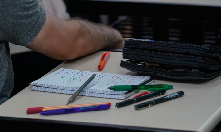 Universidade Gratuita tem 130 alunos sob investigação