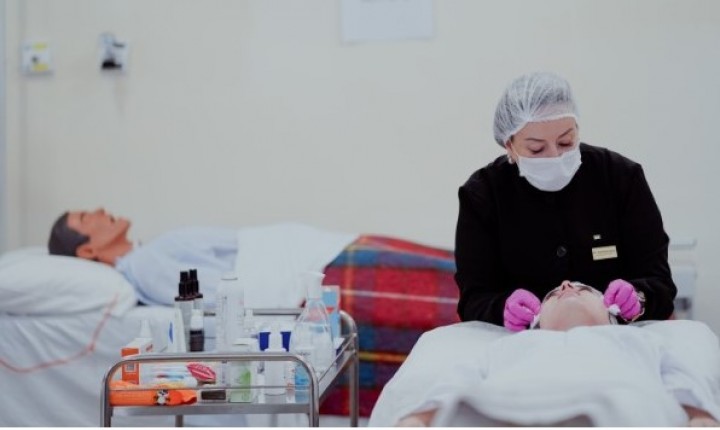 Universidade Gratuita muda futuro da Saúde em SC