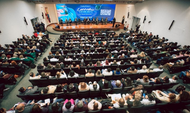 Audiência pública expõe desafios no acesso à cannabis medicinal em SC