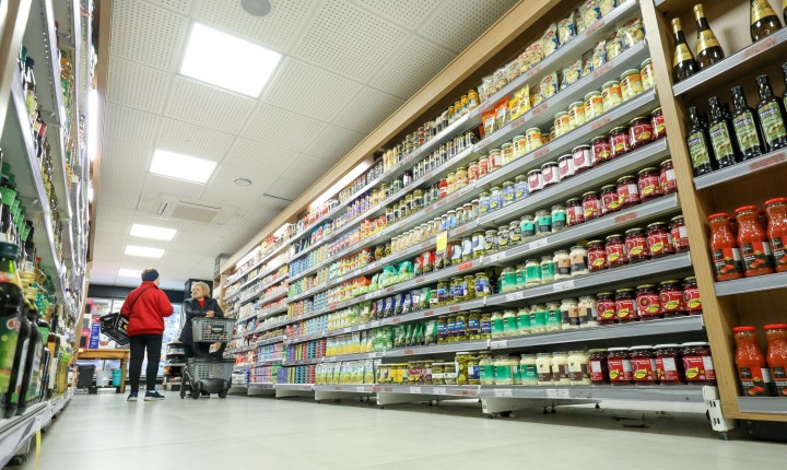 Comércio catarinense cresce o triplo e desafia cenário nacional