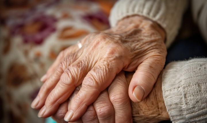 Governo catarinense é cobrado sobre Fundo do Idoso