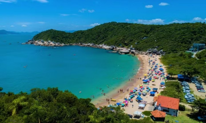 26 praias e cinco marinas catarinenses recebem premiação