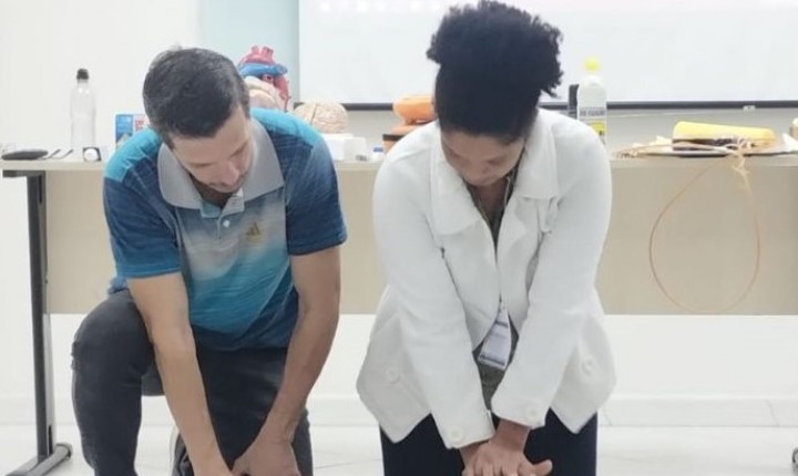 Saúde de SC qualifica cuidadores para prevenção e urgência