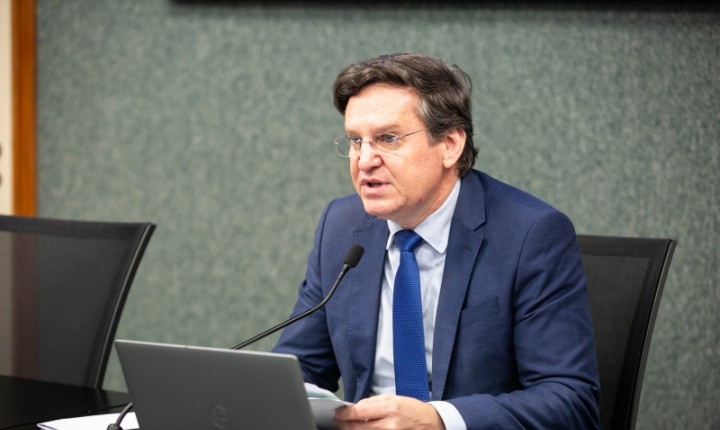 Dependência química acende alerta e chega à Alesc