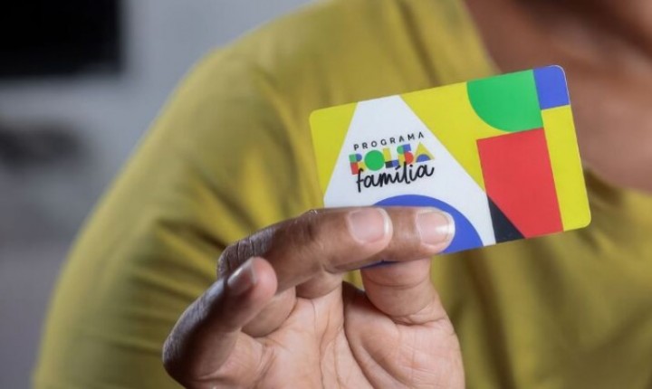 Pagamentos do Bolsa Família mobilizam beneficiários