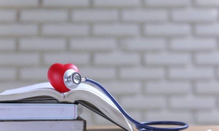 Saúde e educação de SC recebem aval bilionário