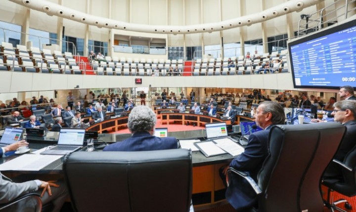 Alesc amplia produção legislativa e marca 2025 histórico