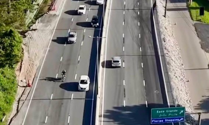 Trânsito flui em SC na reta final de 2025
