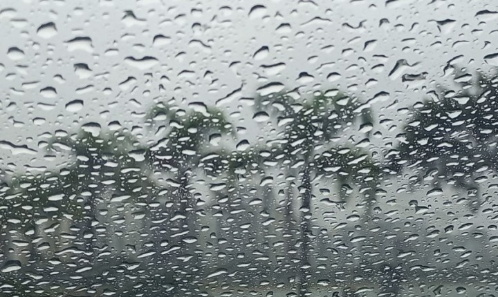 Frente fria provoca temporais em Santa Catarina neste fim de semana