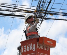 Celesc reúne 300 operadoras e exige regularização em SC