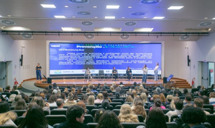 Seminário em SC amplia debate sobre inclusão