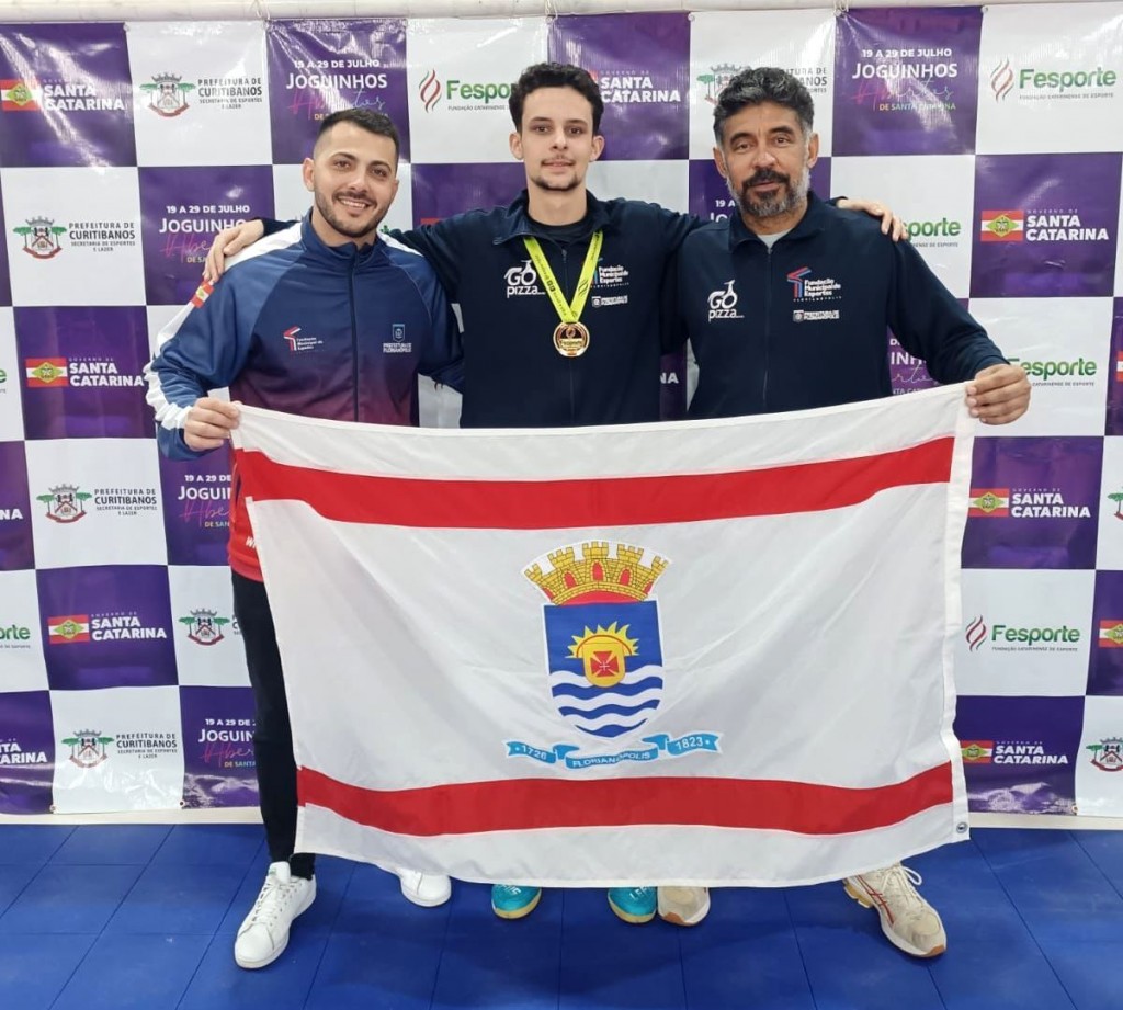 Marco Possamai, atleta da AMF/ELASE conquista medalha de ouro na competição  do tênis de mesa nos joguinhos abertos de Santa Catarina. - Elase