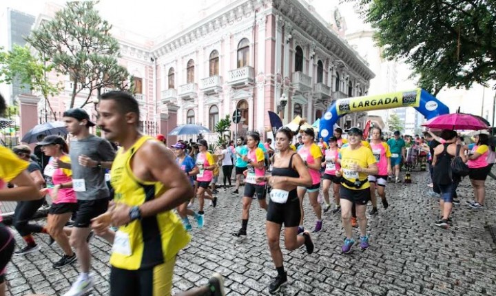 Corrida Chão da Cidade celebra 352 anos de Florianópolis