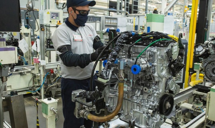 Toyota busca motores no exterior para retomar produção no Brasil