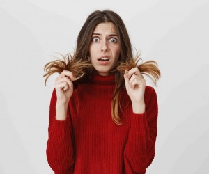 Cabelos frágeis? Veja os sinais e previna danos