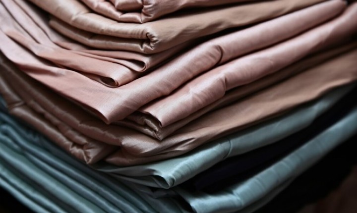 5 cuidados essenciais para preservar peças de seda