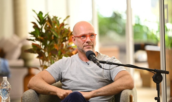 Fernando Scherer inspira lojistas em palestra sobre alta performance