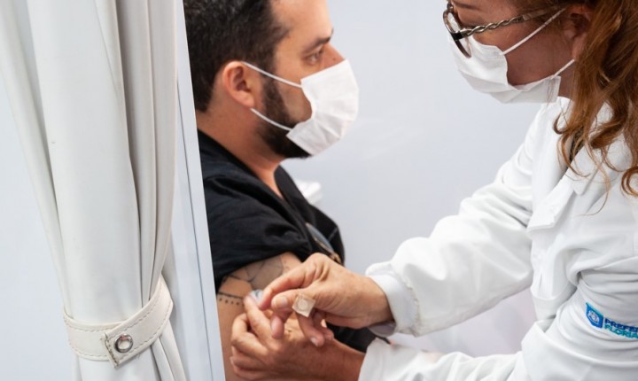 Ação na UFSC amplia acesso às vacinas e fortalece a prevenção