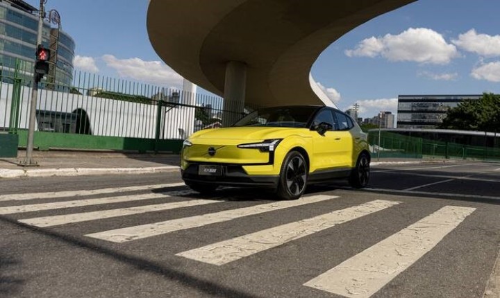 Carros elétricos garantem economia e prazer ao dirigir