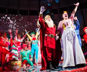 Espetáculo circense abre Natal Floripa com fantasia e luz