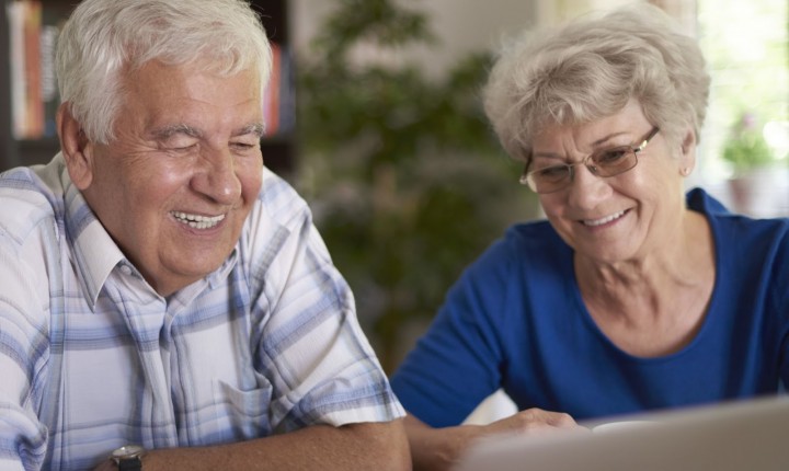 Oficina amplia autonomia digital de idosos em Floripa