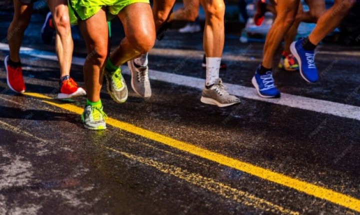 Provas de rua alteram rotas e exigem atenção máxima