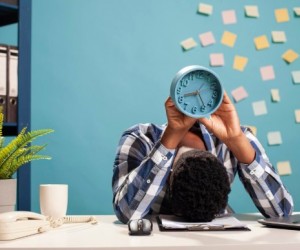 Sobrecarga de dezembro amplia risco de burnout