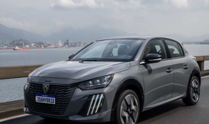 Novo 208 híbrido reforça avanço da Peugeot no Brasil
