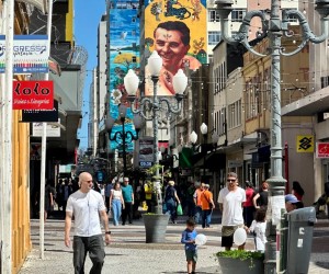 Floripa organiza horários do varejo para festas de dezembro