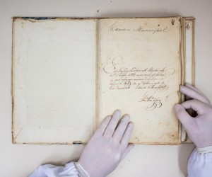 Raridade de 1828 é restaurada e retorna ao acervo