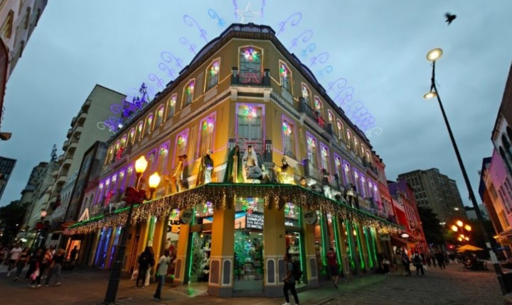 Comércio de Floripa inicia novo horário especial