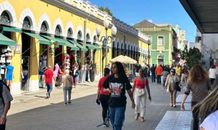 Varejo de Florianópolis amplia horários