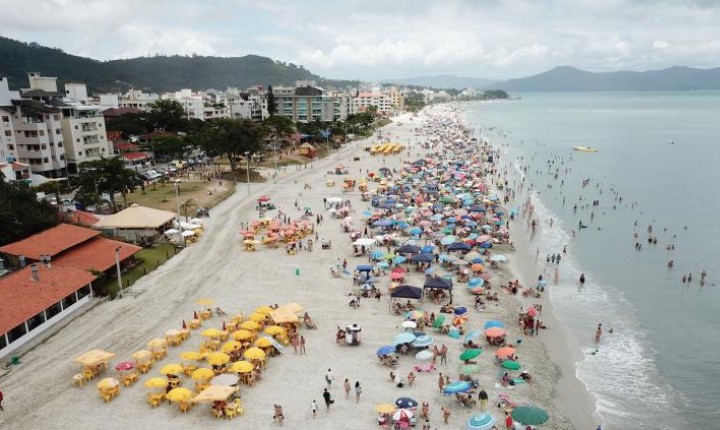 Floripa reabre vagas de ambulantes para o verão