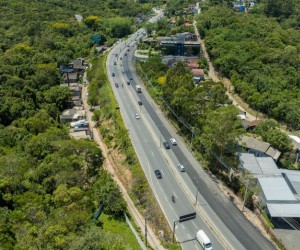 Triplicação da SC-401 volta ao ritmo normal