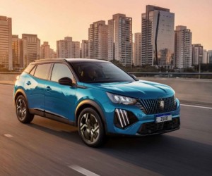 Peugeot aposta no Azul Obsession na linha 2026
