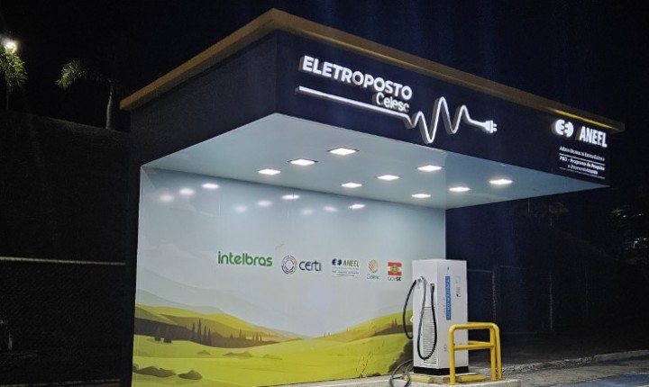 Celesc reduz tarifa e barateia recarga elétrica em SC