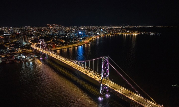 Ponte Hercílio Luz completa 100 anos em 2026