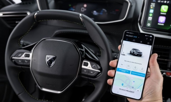 Híbridos da Peugeot ganham app e benefícios no seguro
