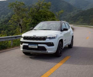 Jeep Compass estreia motor flex de 272 cv