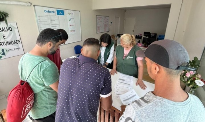 Janeiro fecha com 64 contratações na Passarela da Cidadania