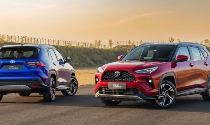 Yaris Cross estreia e mexe no jogo