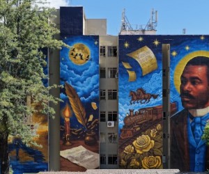 Mural de Cruz e Sousa retorna ao Centro de Floripa