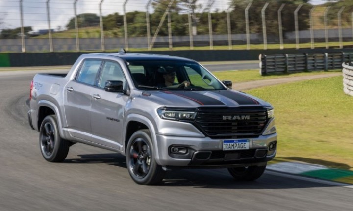 Picape da Ram ganha motor flex e mais tecnologia