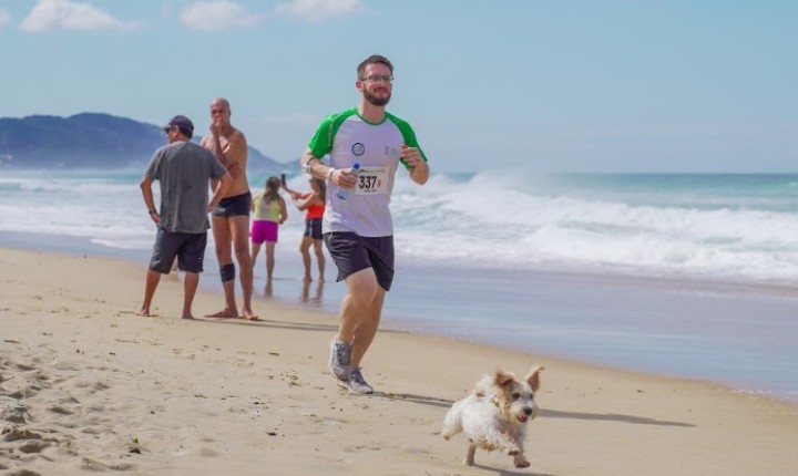 Volta à Ilha reúne milhares em Floripa
