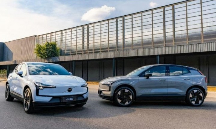 Volvo EX30 lidera elétricos premium no Brasil