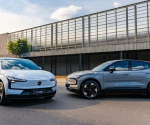 Volvo EX30 lidera elétricos premium no Brasil