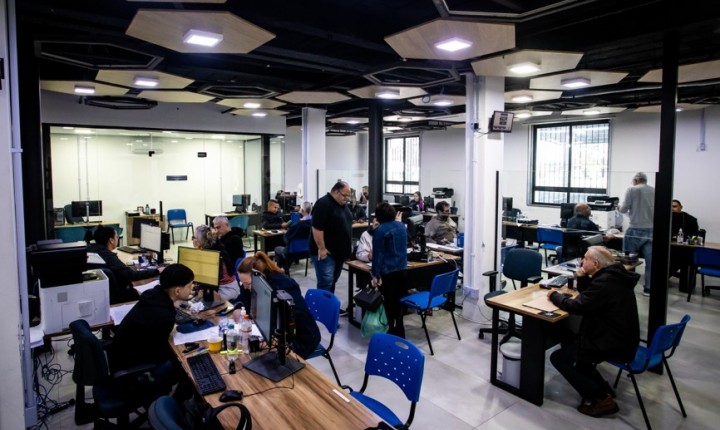 Balcão Gov.br aproxima cidadãos da tecnologia