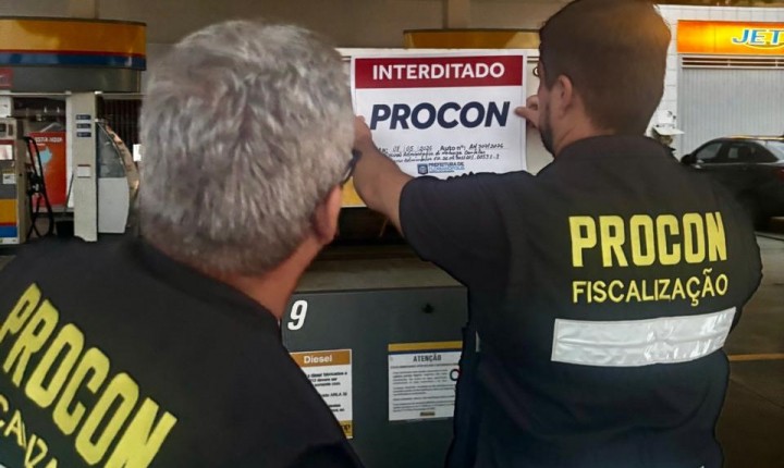 Posto é interditado por risco à segurança